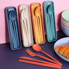 3-in-1 Wheat Straw Cutlery Set with Case